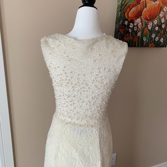 Cachet Cream Lace Beaded Maxi Gown, Size 6 - Picture 4 of 10